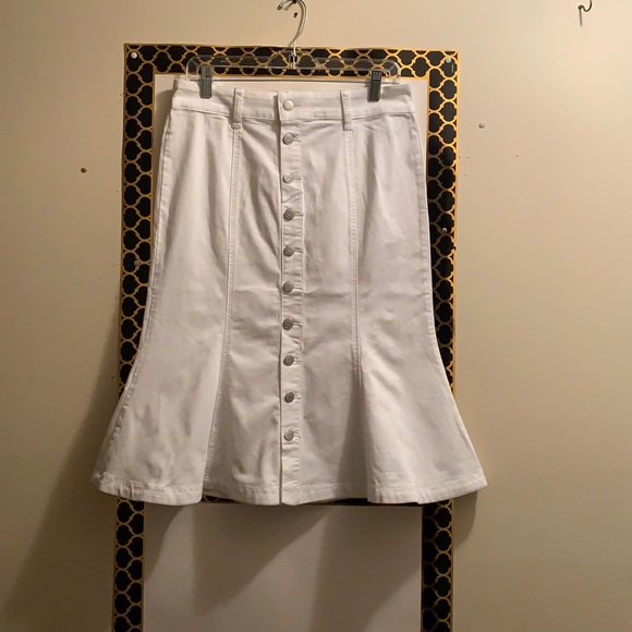 New York & Company Dresses & Skirts - NEW YORK & CO SKIRT, DENIM, SIZE 12